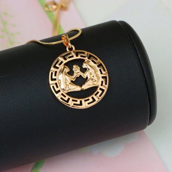 "Zodiac Twins Rose Gold Pendant with Polished Circular Frame Design, XPPT1330 - Picture 5 of 13